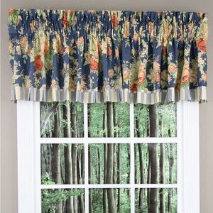 Waverly Sanctuary Rose Valance Set